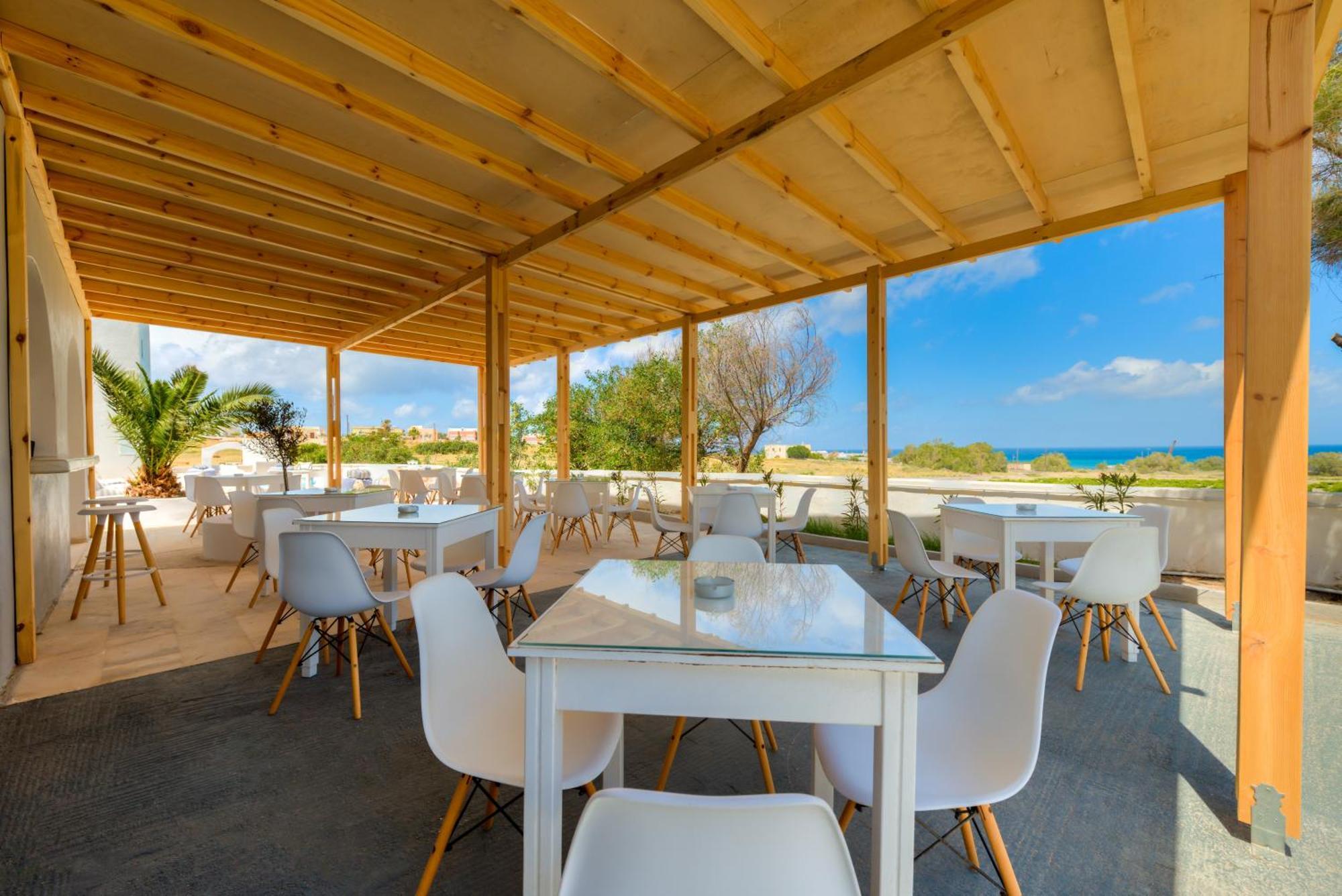 Anamar Santorini 4* Monolithos