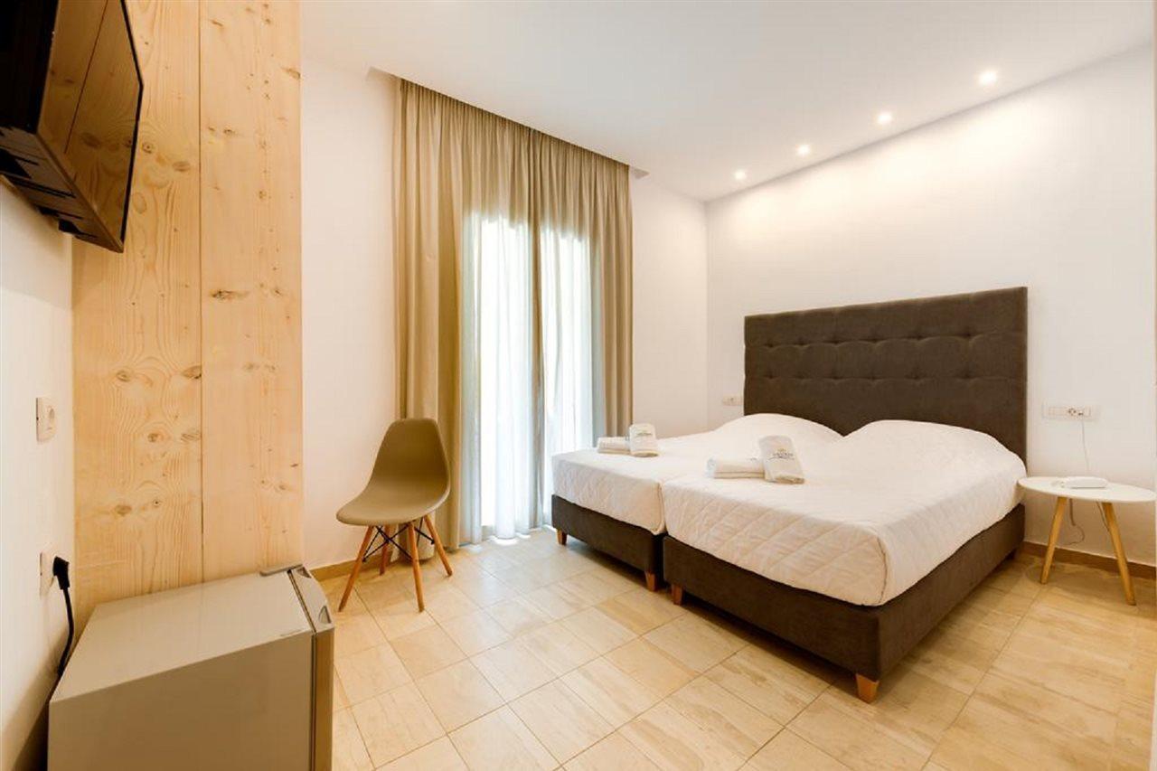Anamar Santorini 4* Monólithos