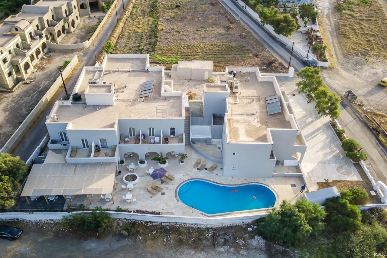 Anamar Santorini Monólithos